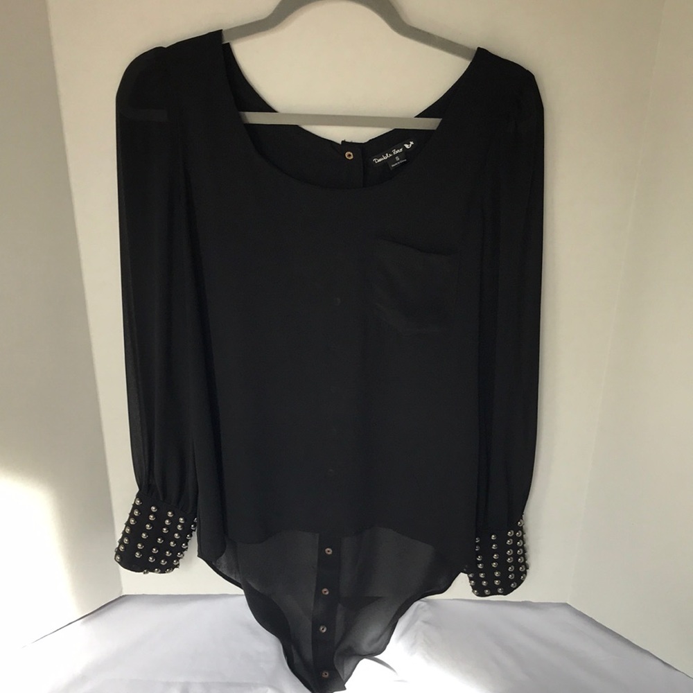 Sheer top